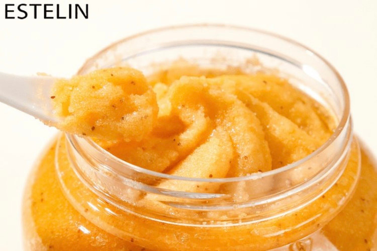 اسکراب صورت و بدن ویتامین سی و زردچوبه استلین Estelin Body And Face Scrub Vitamin C Turmeric